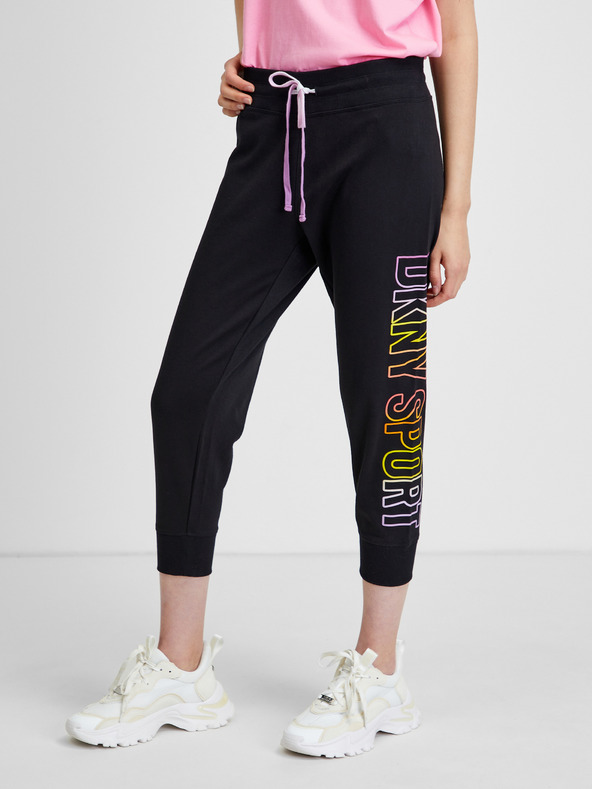 DKNY Černé dámské sportovní zkrácené tepláky DKNY