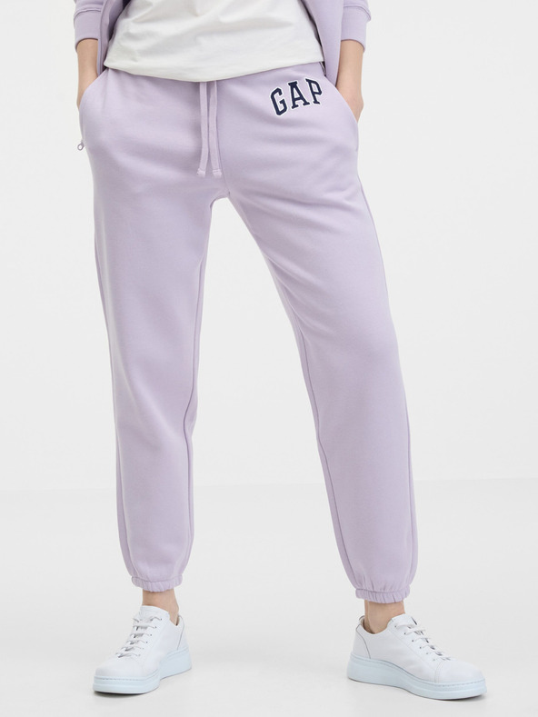 GAP Tepláky s logem a fleece GAP
