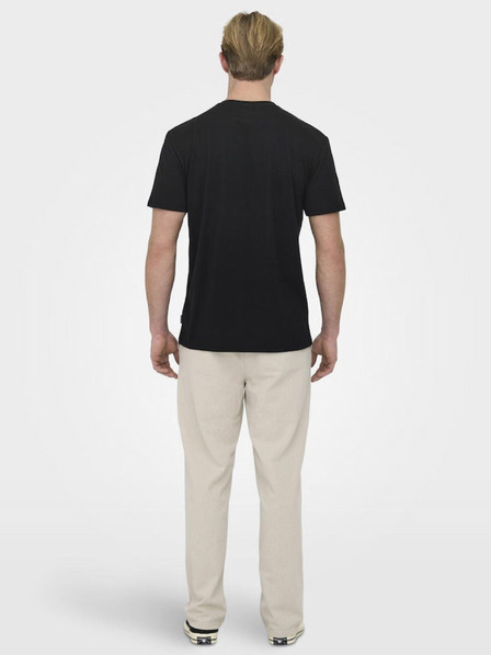 ONLY & SONS Černé pánské tričko ONLY & SONS Kolton